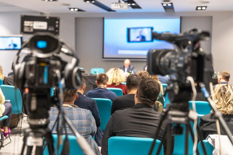 Hybrid in-person and virtual training
